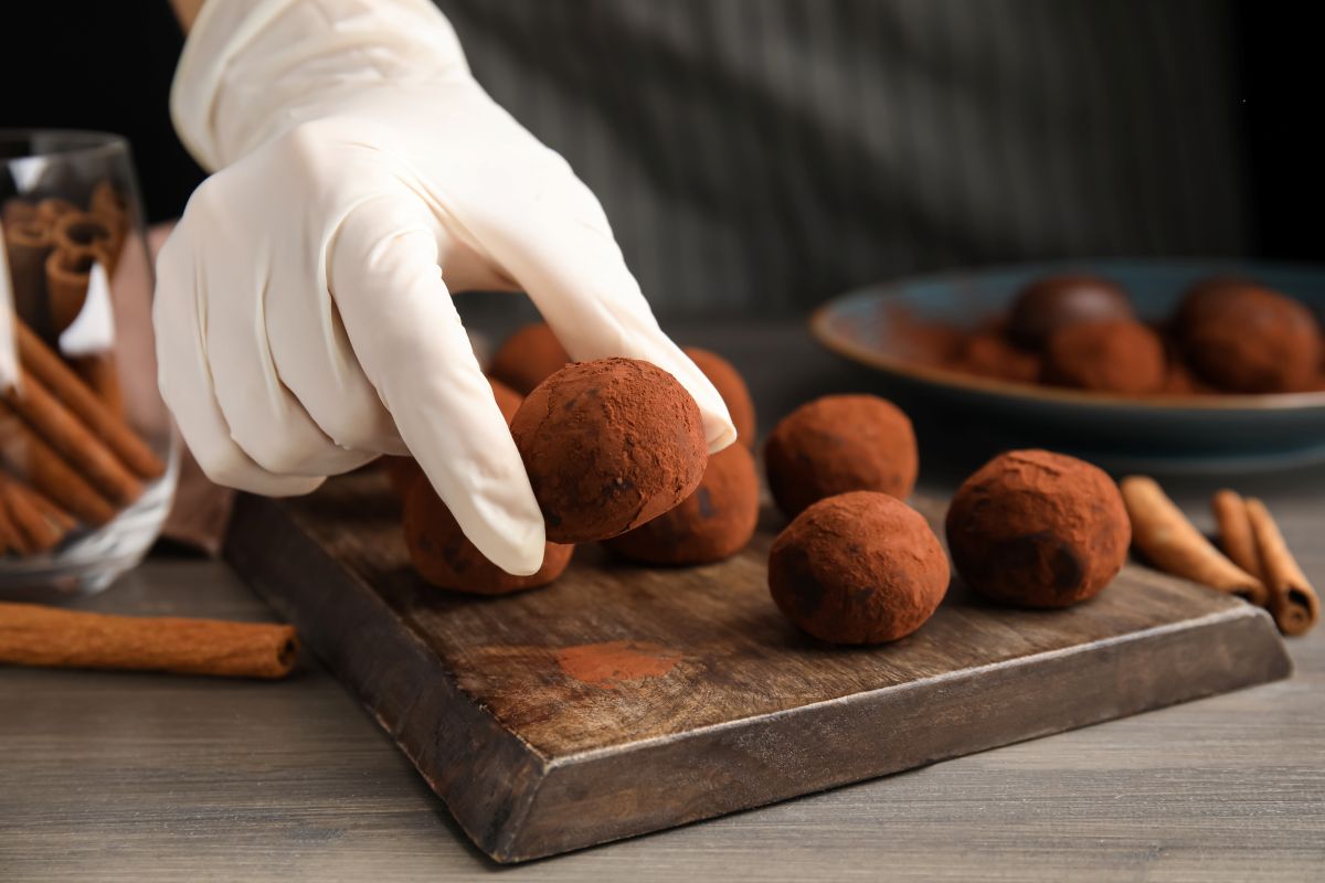 Sunday Funday Cabernet and Truffle Making Event